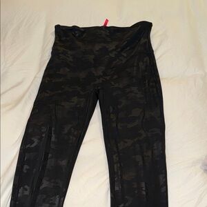 SPANX Black Camo Leggings